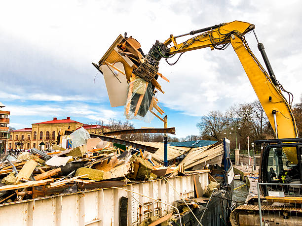 Best Yard Waste Removal  in Madison, WV